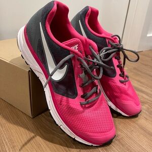 Nike women’s shoes size 10.5